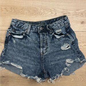 Wild Fable High Rise Distressed Denim Shorts Size 6